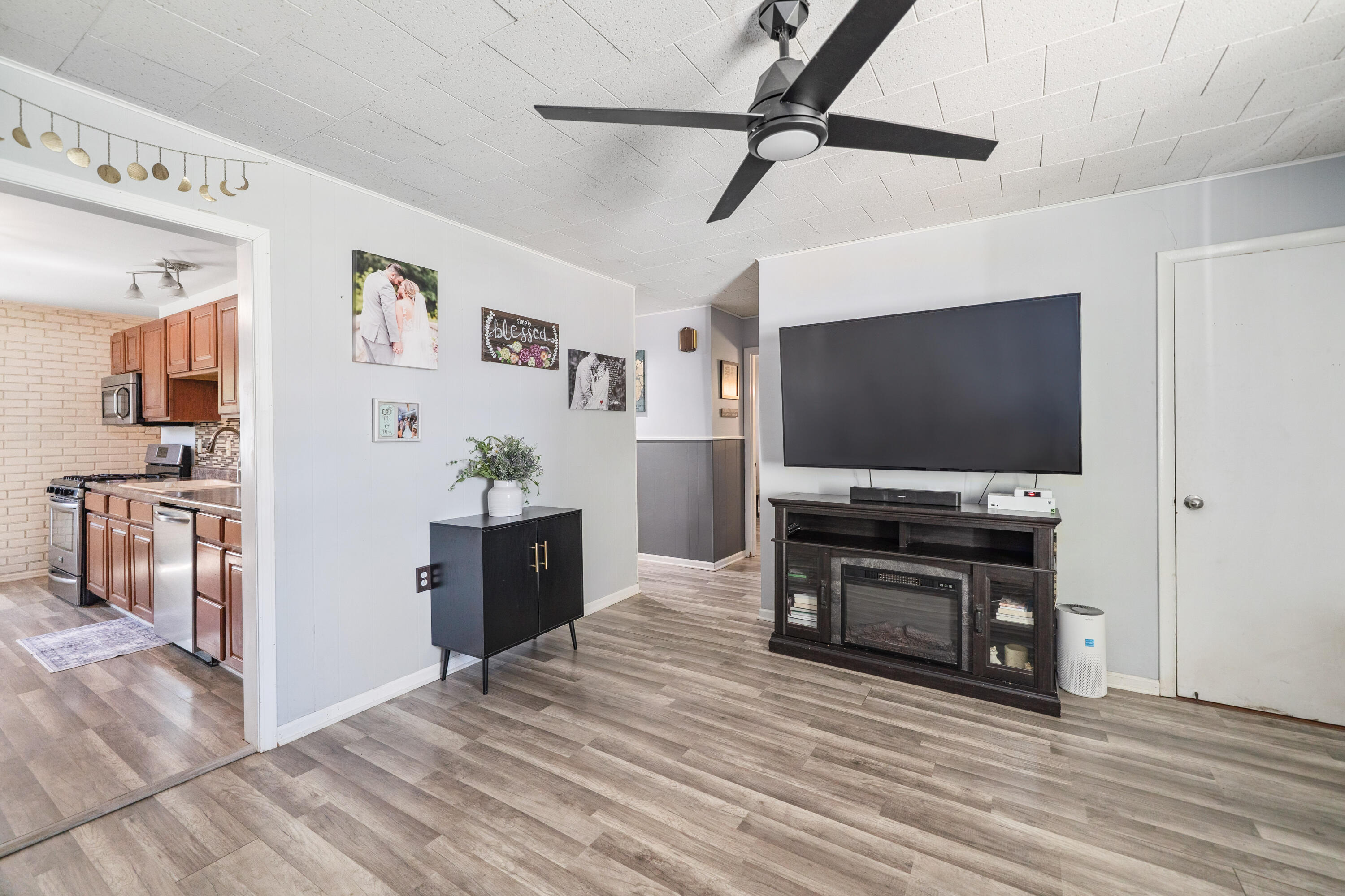 736-1 Imperial Road Valparaiso, IN 46385 - Photo 6 of 16 a living room with furniture and a flat screen tv