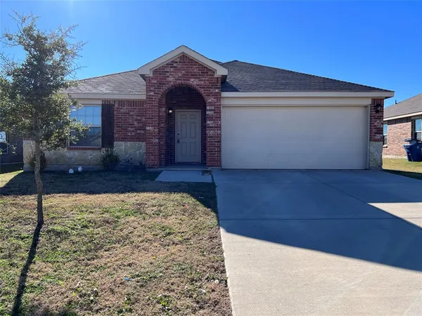 $1,950 | 319 Plum Drive, Josephine, TX 75173