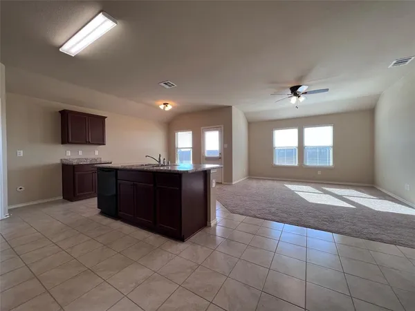 $1,950 | 319 Plum Drive, Josephine, TX 75173