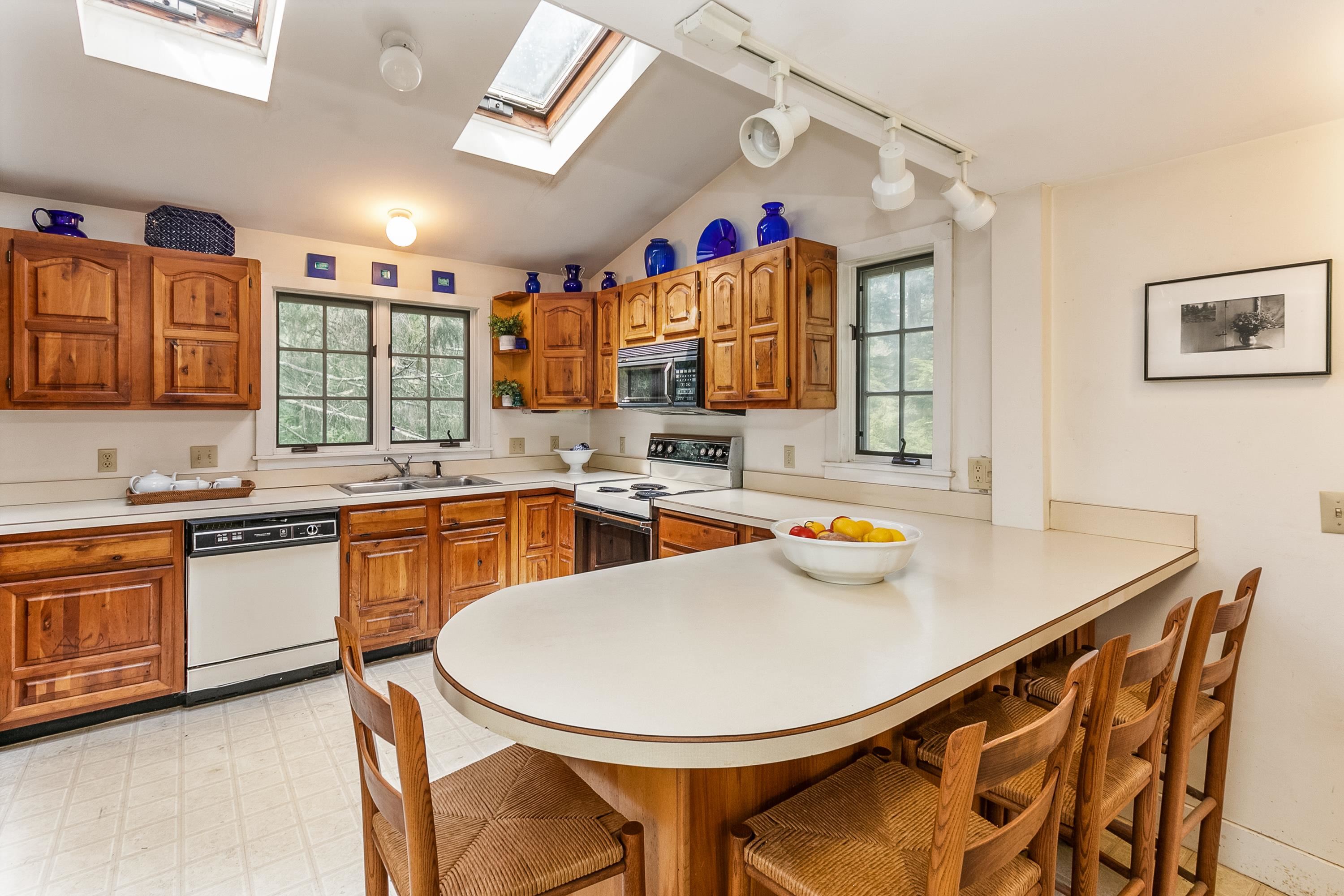 657 Stage Road Gilmanton, NH 03837 - Photo 13 of 40