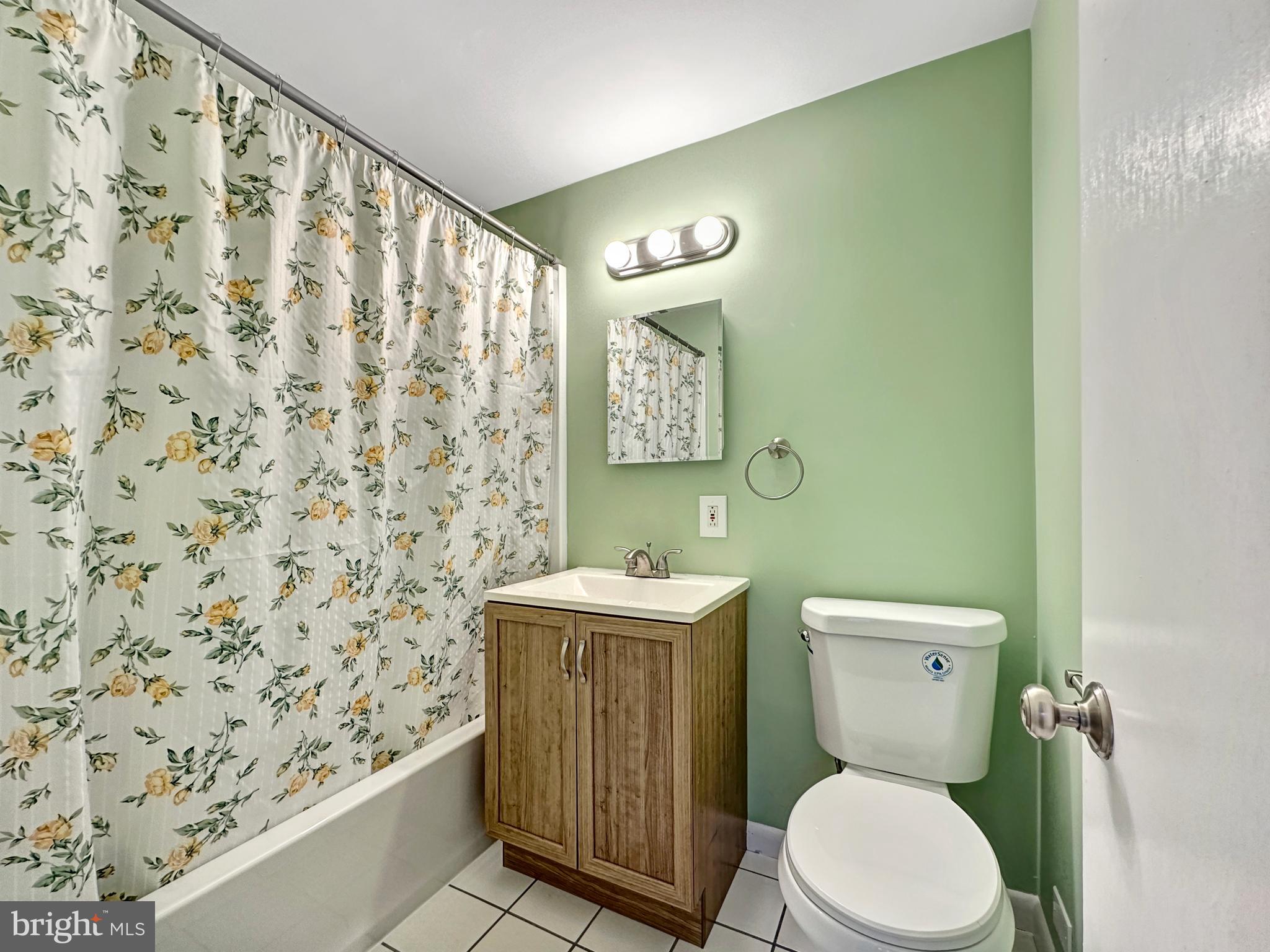 1217 Forge Road Cherry Hill, NJ 08034 - Photo 37 of 52