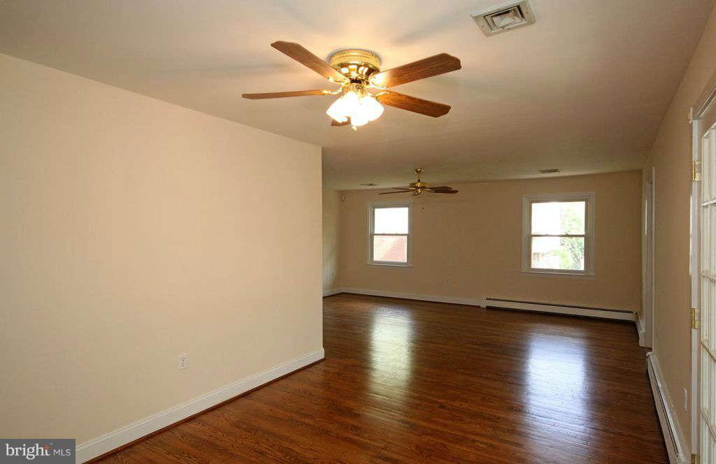 15903 Bond Mill Road Laurel, MD 20707 - Photo 8 of 21 Dining Room