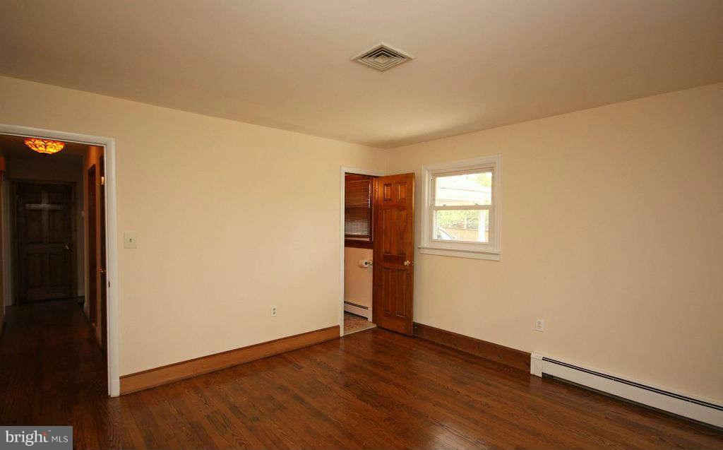 15903 Bond Mill Road Laurel, MD 20707 - Photo 10 of 21 Bedroom