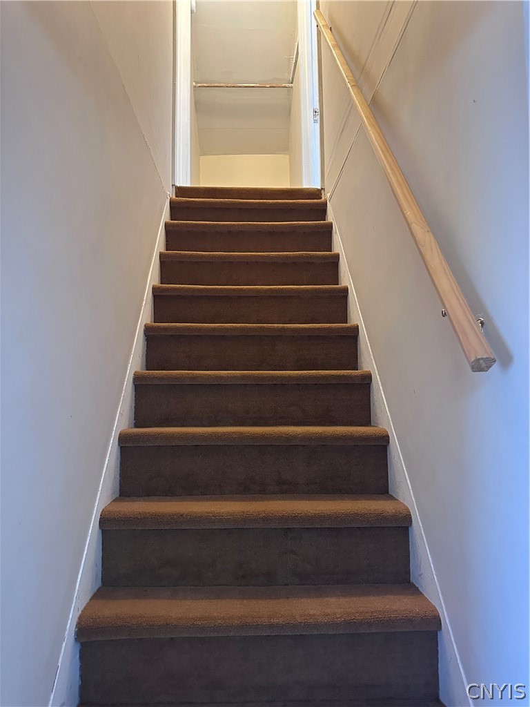 1102 Buckley Road Liverpool, NY 13088 - Photo 12 of 16