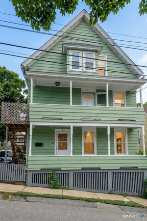 $400,000 | Undisclosed Address, Norwich, CT 06360