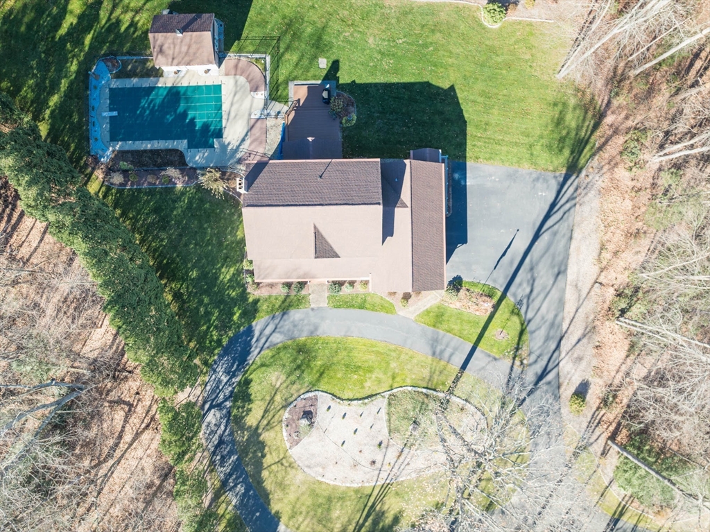 65 Sandgully Road South Deerfield, MA 01373 - Photo 4 of 42 Gallery Image 4