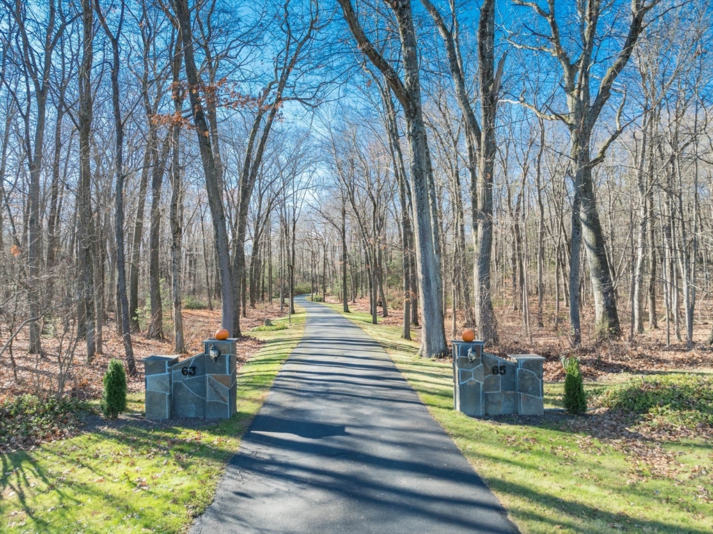 65 Sandgully Road South Deerfield, MA 01373 - Photo 7 of 42 Gallery Image 7