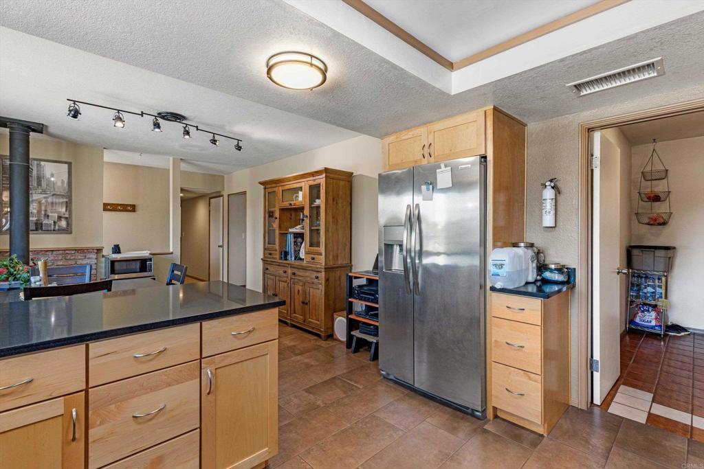 13734 West Oak Glen Road Valley Center, CA 92082 - Photo 12 of 41