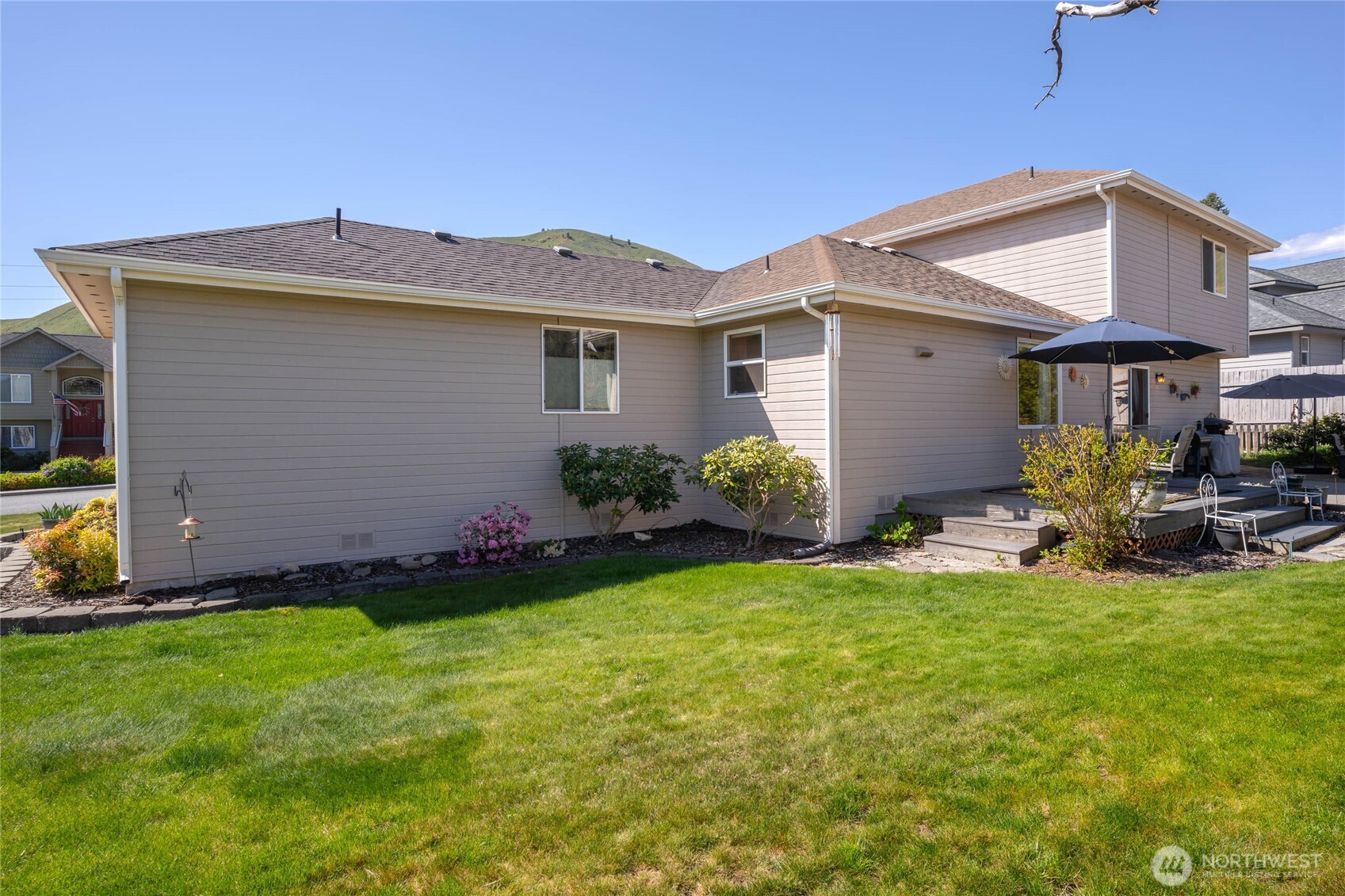 2207 Ashley Brooke Wenatchee, WA 98801 - Photo 16 of 36