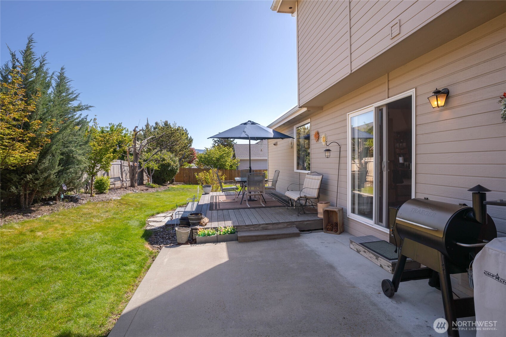 2207 Ashley Brooke Wenatchee, WA 98801 - Photo 4 of 36