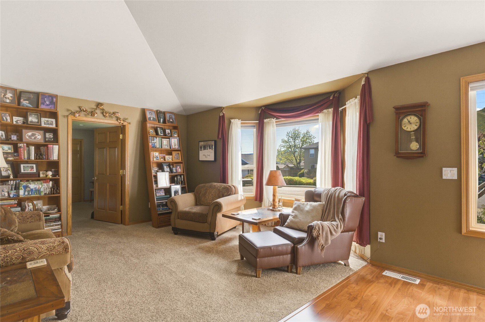 2207 Ashley Brooke Wenatchee, WA 98801 - Photo 7 of 36