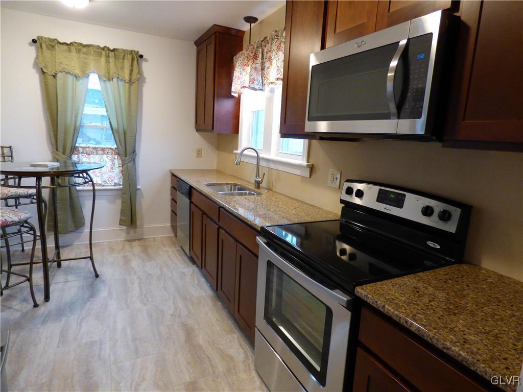 5340 Hanoverville Road Bethlehem, PA 18017 - Photo 10 of 26 Gallery Image 10