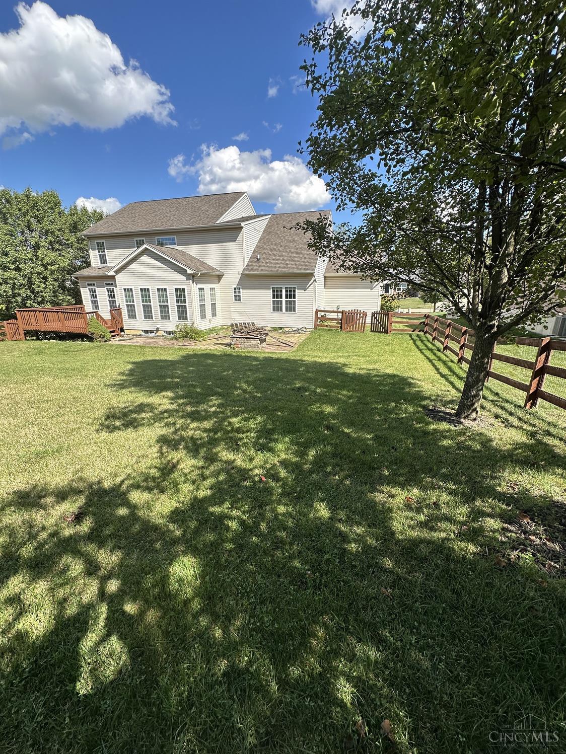 5089 Springleaf Drive Hamilton, OH 45011 - Photo 3 of 44