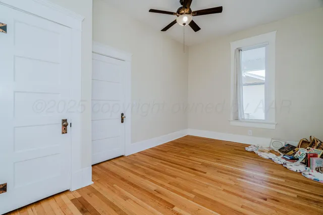 $295,000 | 603 East 5th Street, Hereford, TX 79045