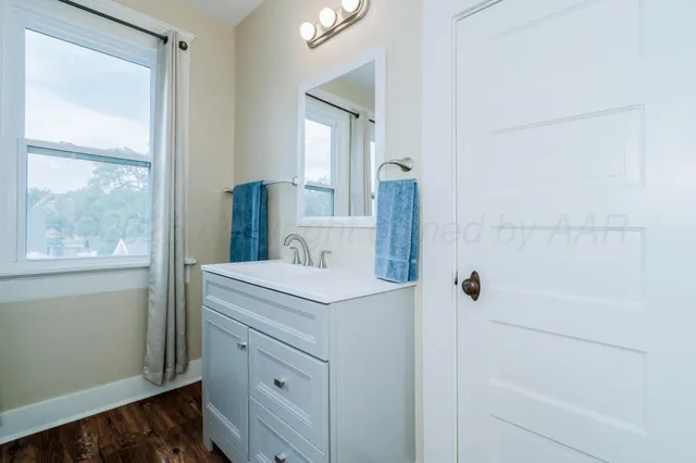 $295,000 | 603 East 5th Street, Hereford, TX 79045