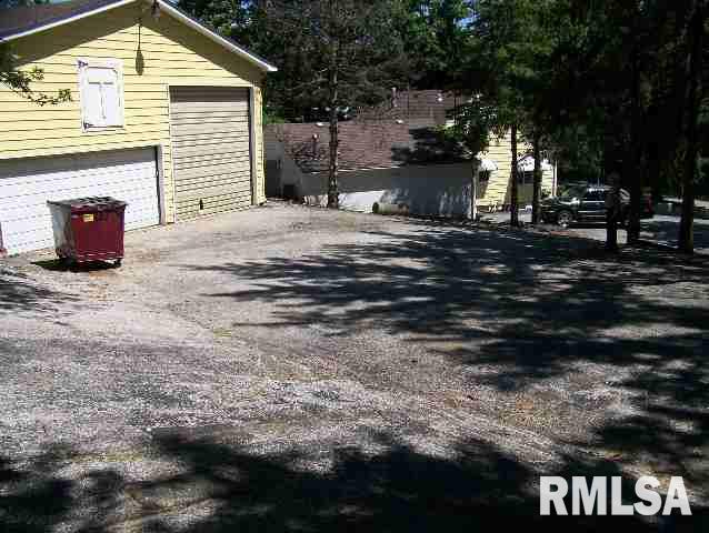 3510 Telegraph Road Davenport, IA 52804 - Photo 7 of 8 Gallery Image 7