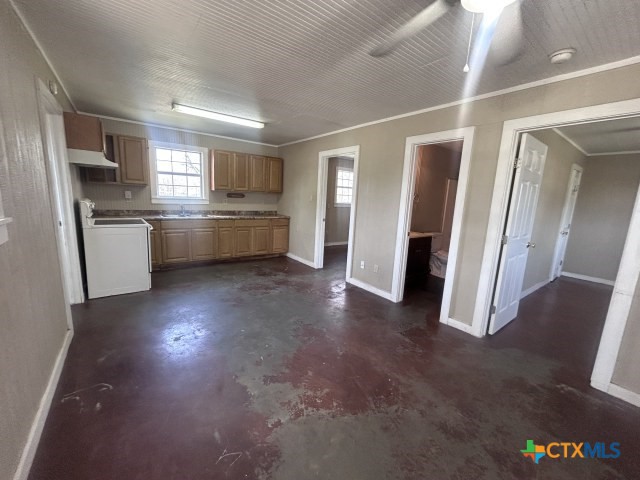 902 Simpson Street Yoakum, TX 77995 - Photo 7 of 11