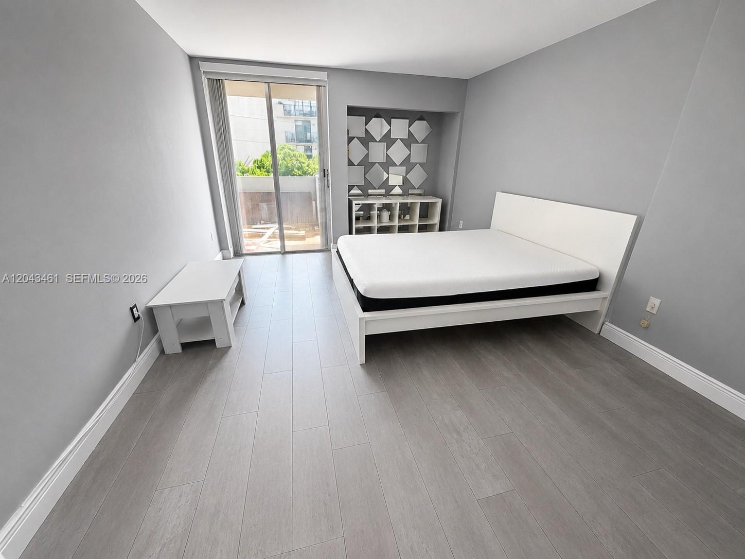 1670 Bay Road, Unit 3D Miami Beach, FL 33139 - Photo 3 of 9