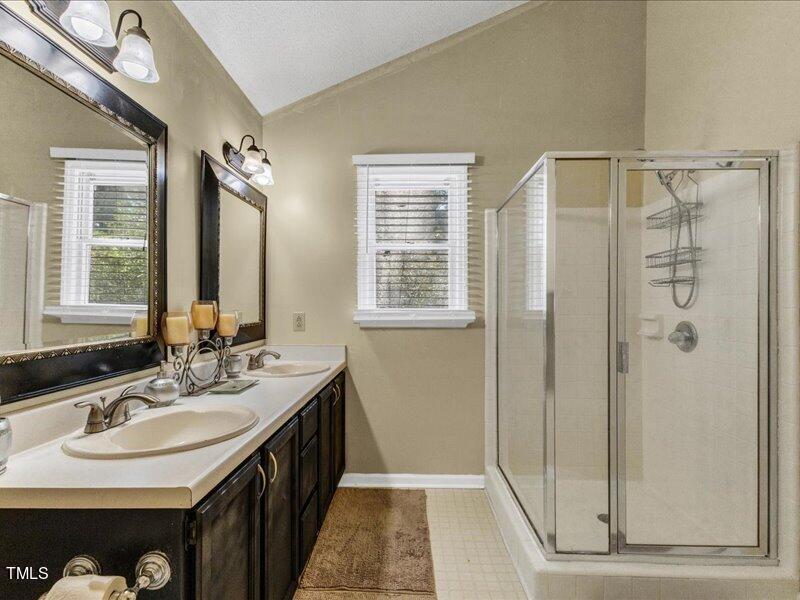 4528 Draper Road Raleigh, NC 27616 - Photo 22 of 31 Owners Bathroom
