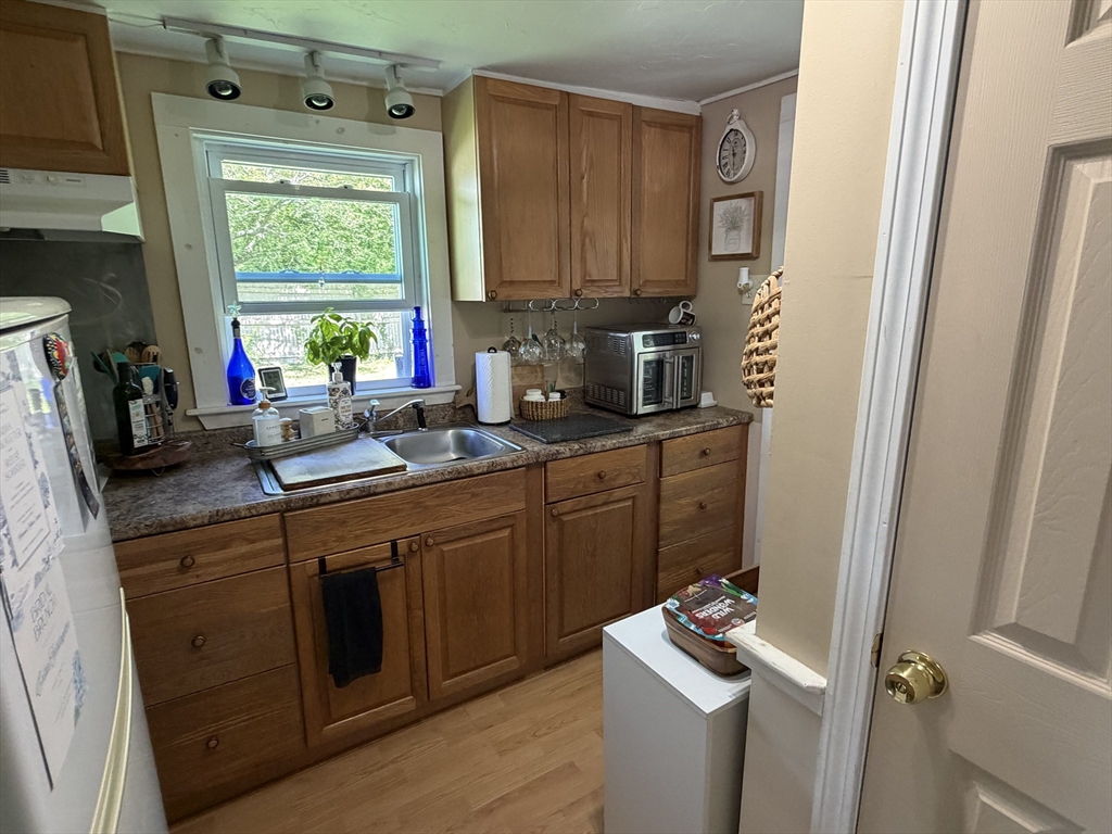 217 Middleboro Road Freetown, MA 02717 - Photo 18 of 42 Gallery Image 18