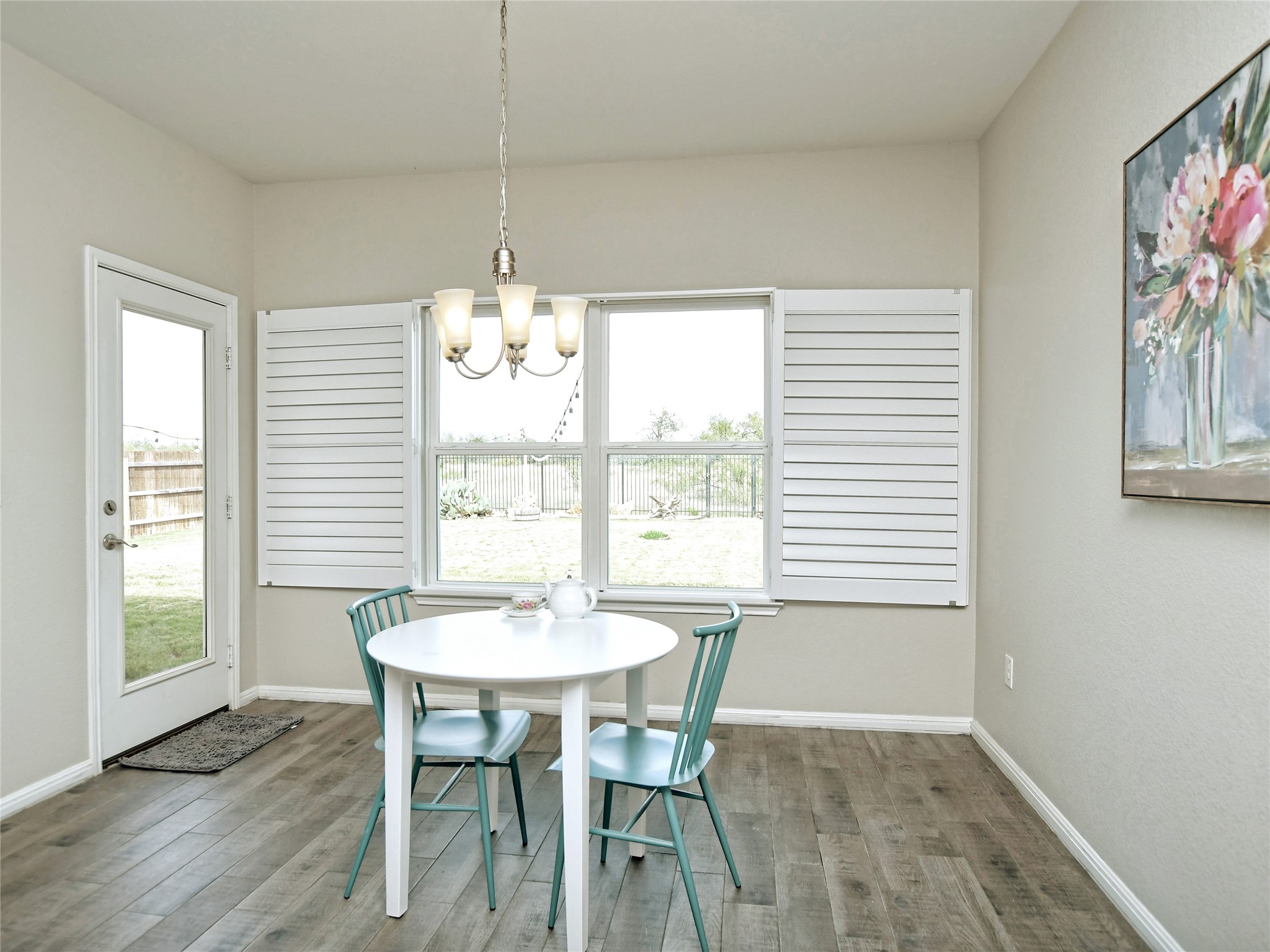 4317 Buffalo Ford Road Georgetown, TX 78628 - Photo 9 of 37 Dining Area