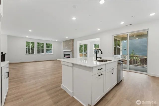 $1,099,990 | 15706 210th Avenue East, Unit 312, Bonney Lake, WA 98391