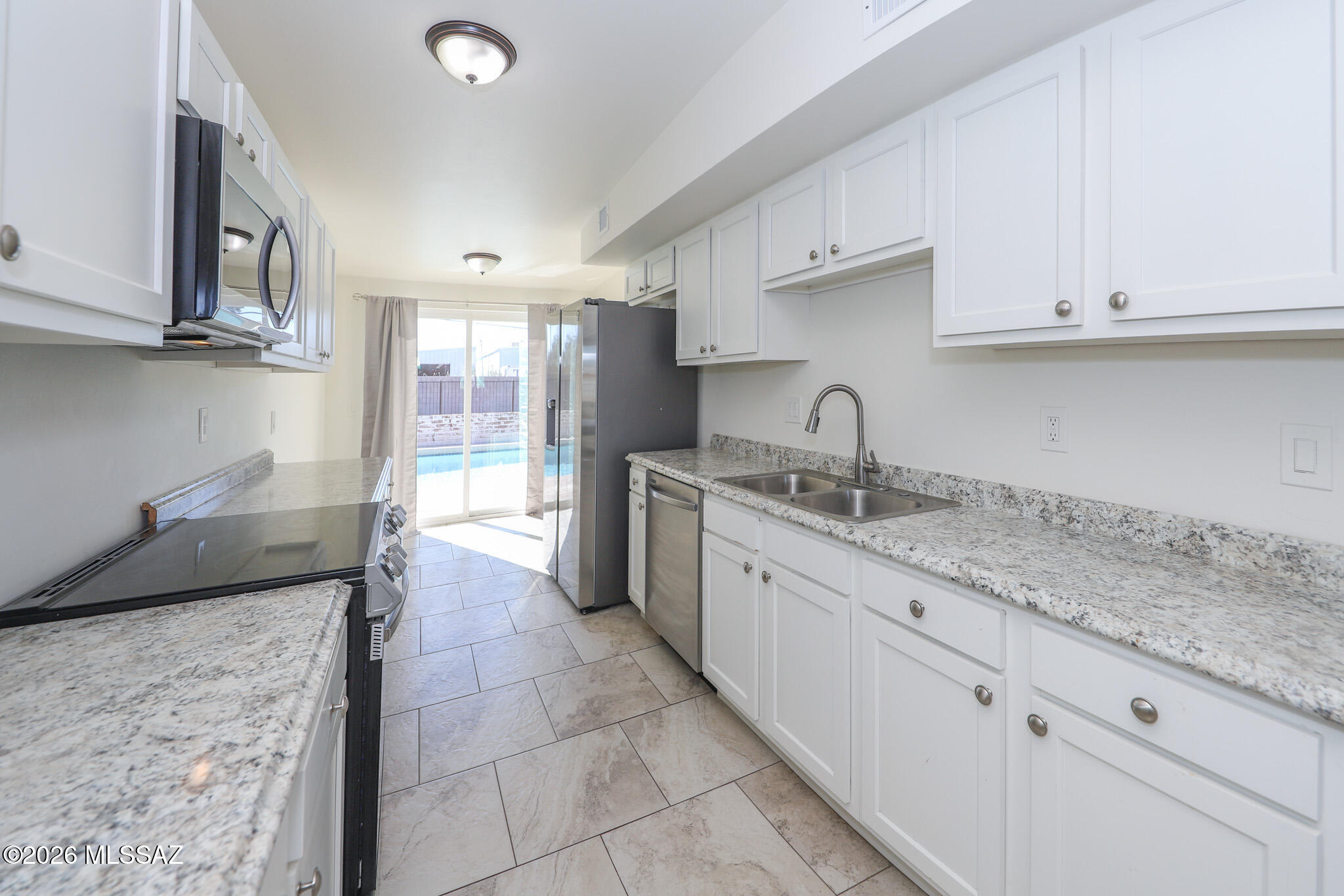 215 West Navajo Road Tucson, AZ 85705 - Photo 11 of 46 Gallery Image 11