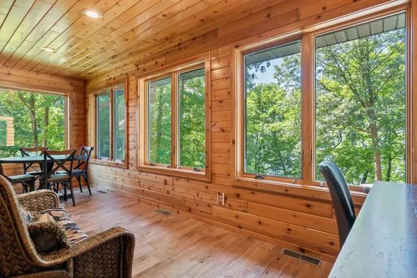 $924,900 | 5114 Park Irene Drive Northeast, Miltona, MN 56354