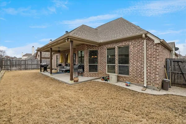 $430,000 | 124 Olympic Drive, Willow Park, TX 76008