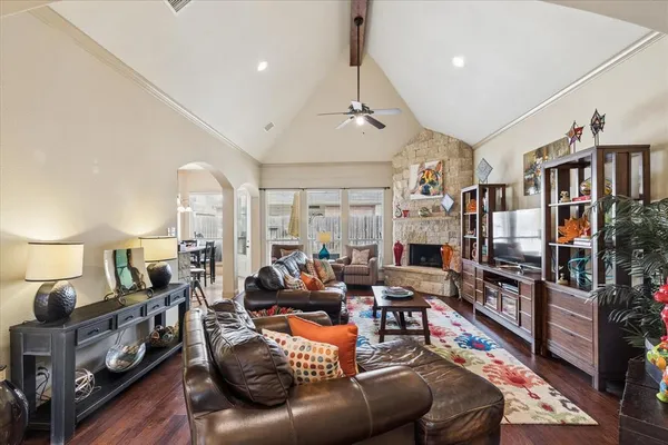 $430,000 | 124 Olympic Drive, Willow Park, TX 76008