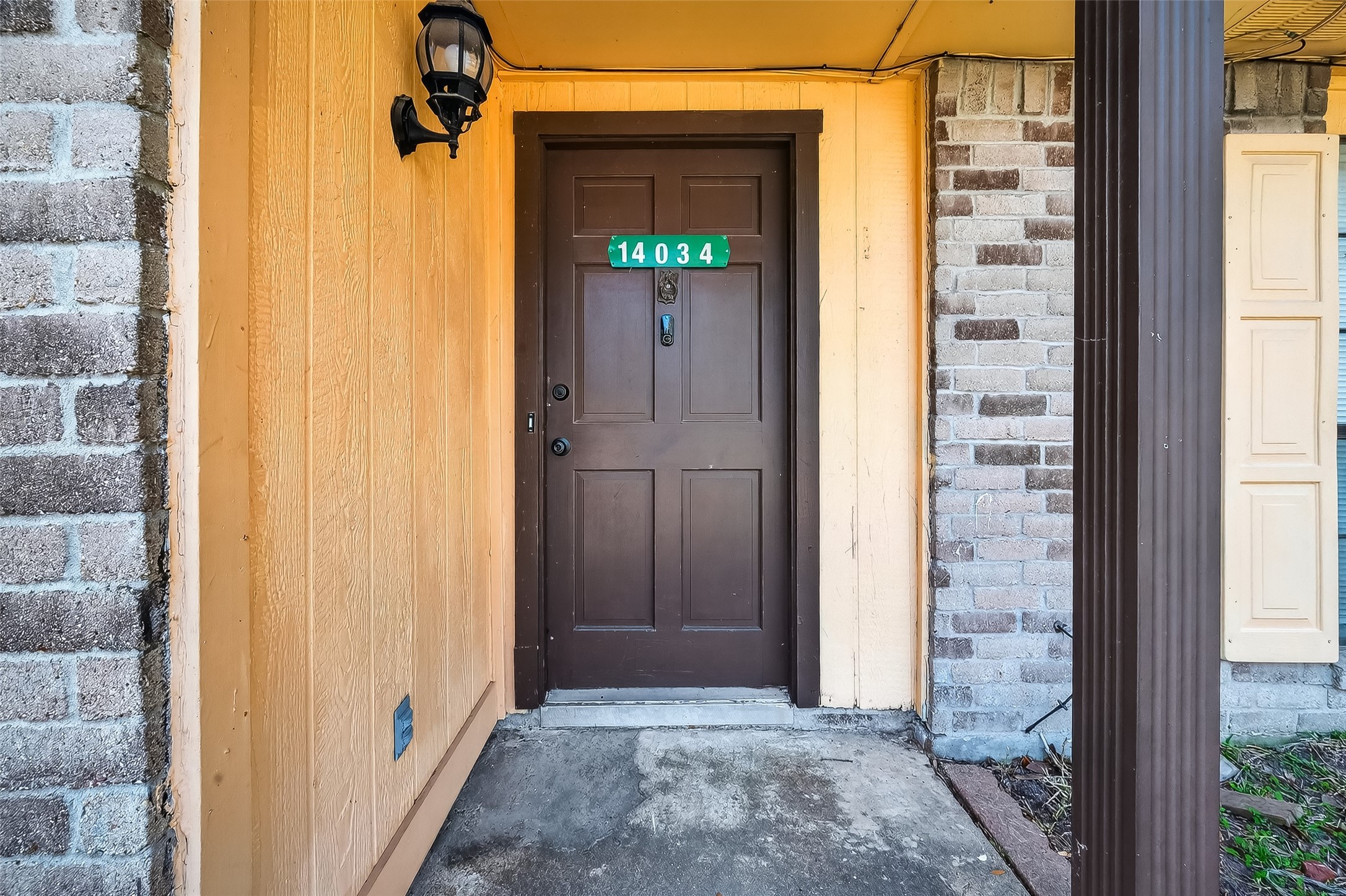 14034 Lourdes Drive Houston, TX 77049 - Photo 2 of 31