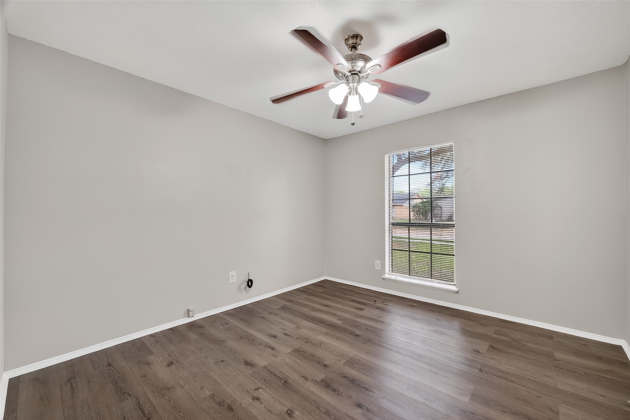 14034 Lourdes Drive Houston, TX 77049 - Photo 23 of 31