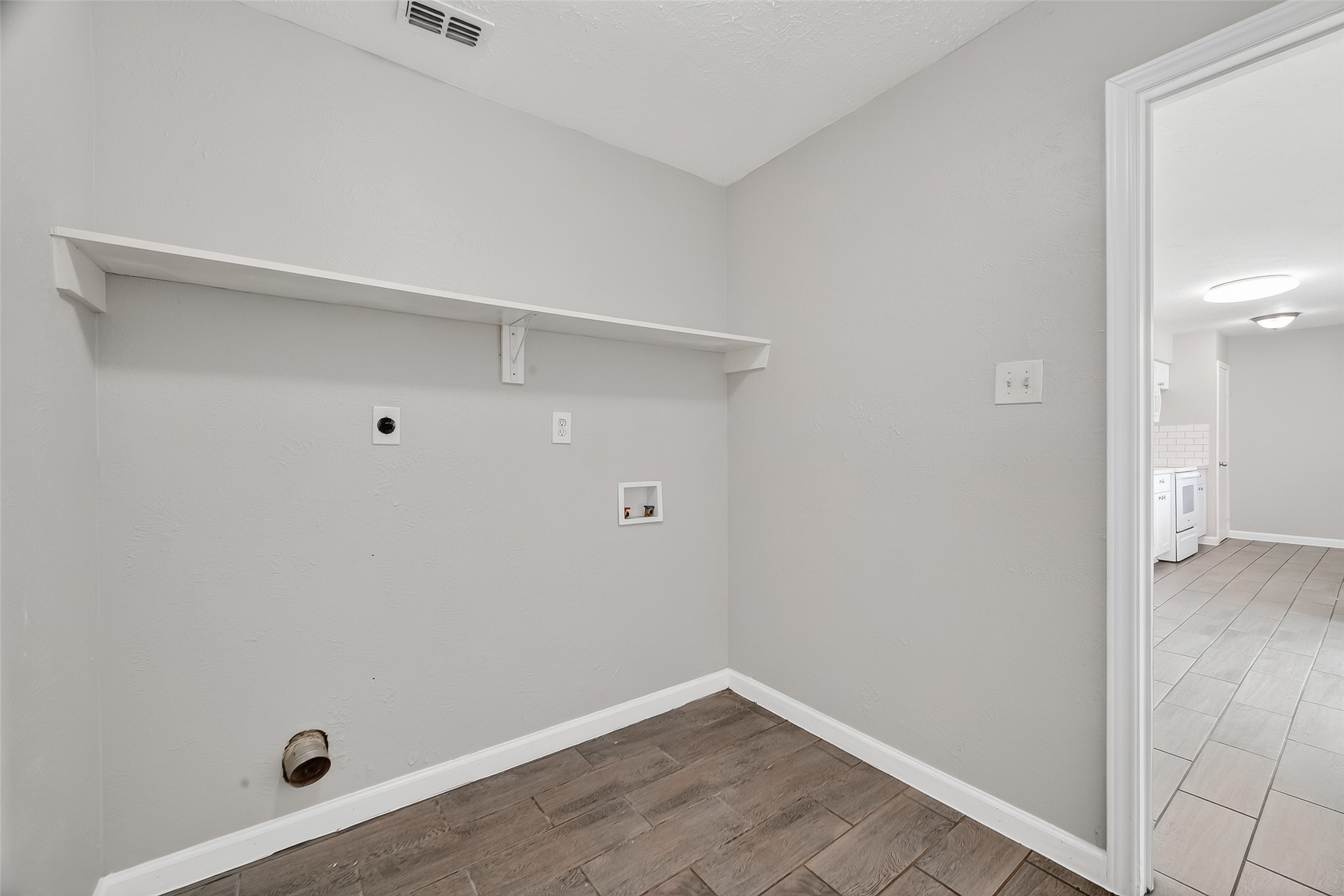 14034 Lourdes Drive Houston, TX 77049 - Photo 29 of 31