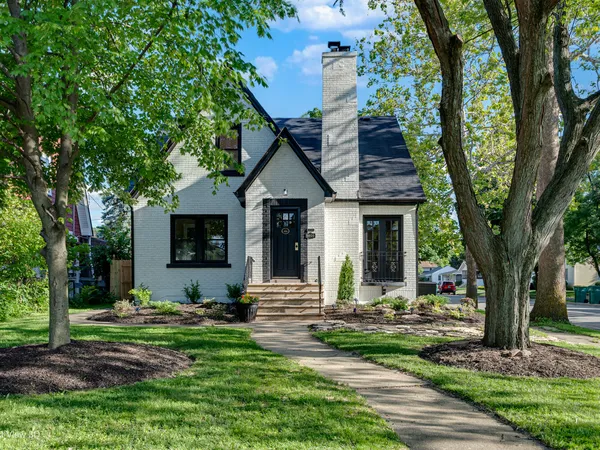 $399,900 | 1020 Black Road, Joliet, IL 60435