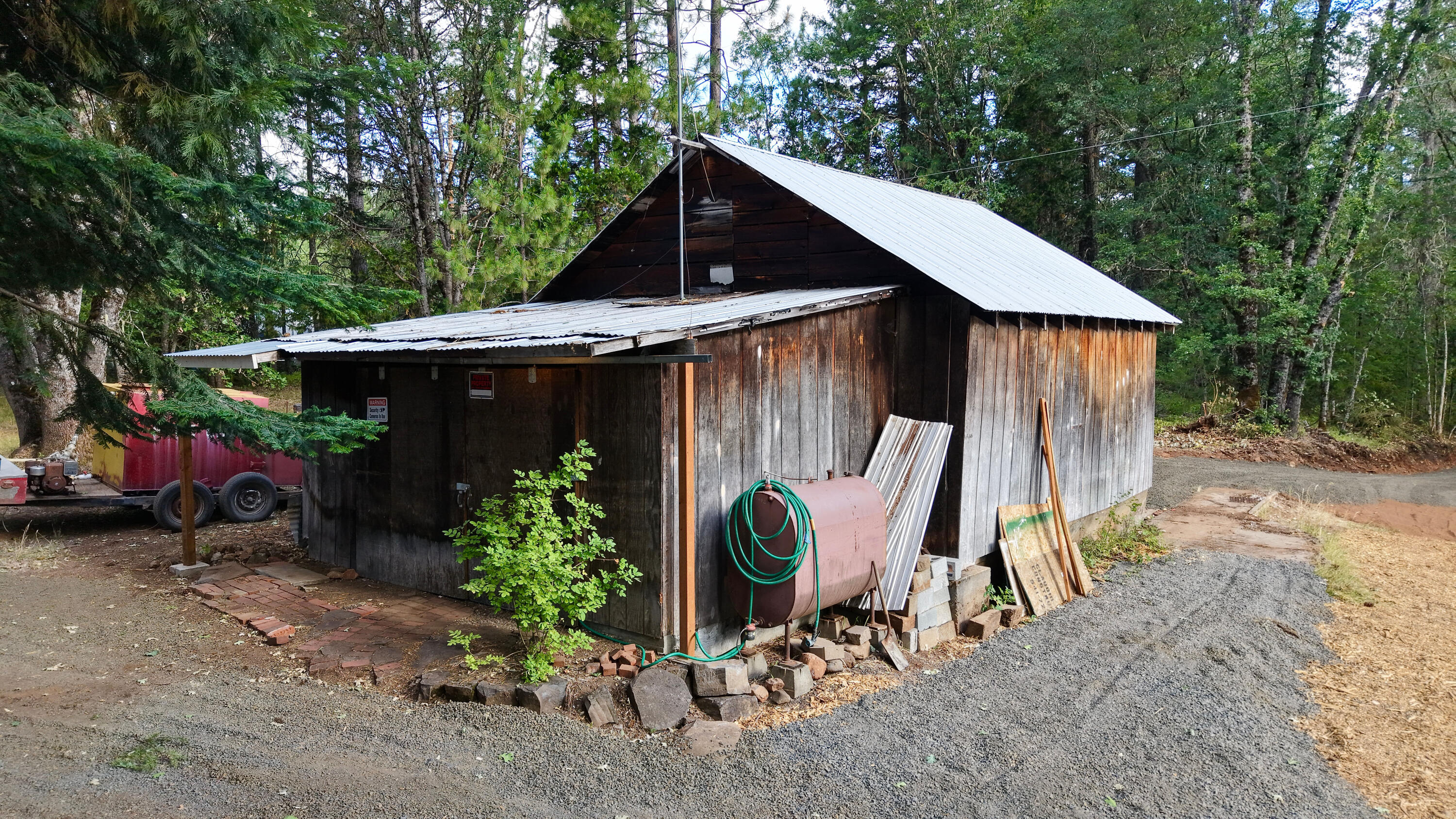 769 Mather Road Prospect, OR 97536 - Photo 44 of 70 Shop