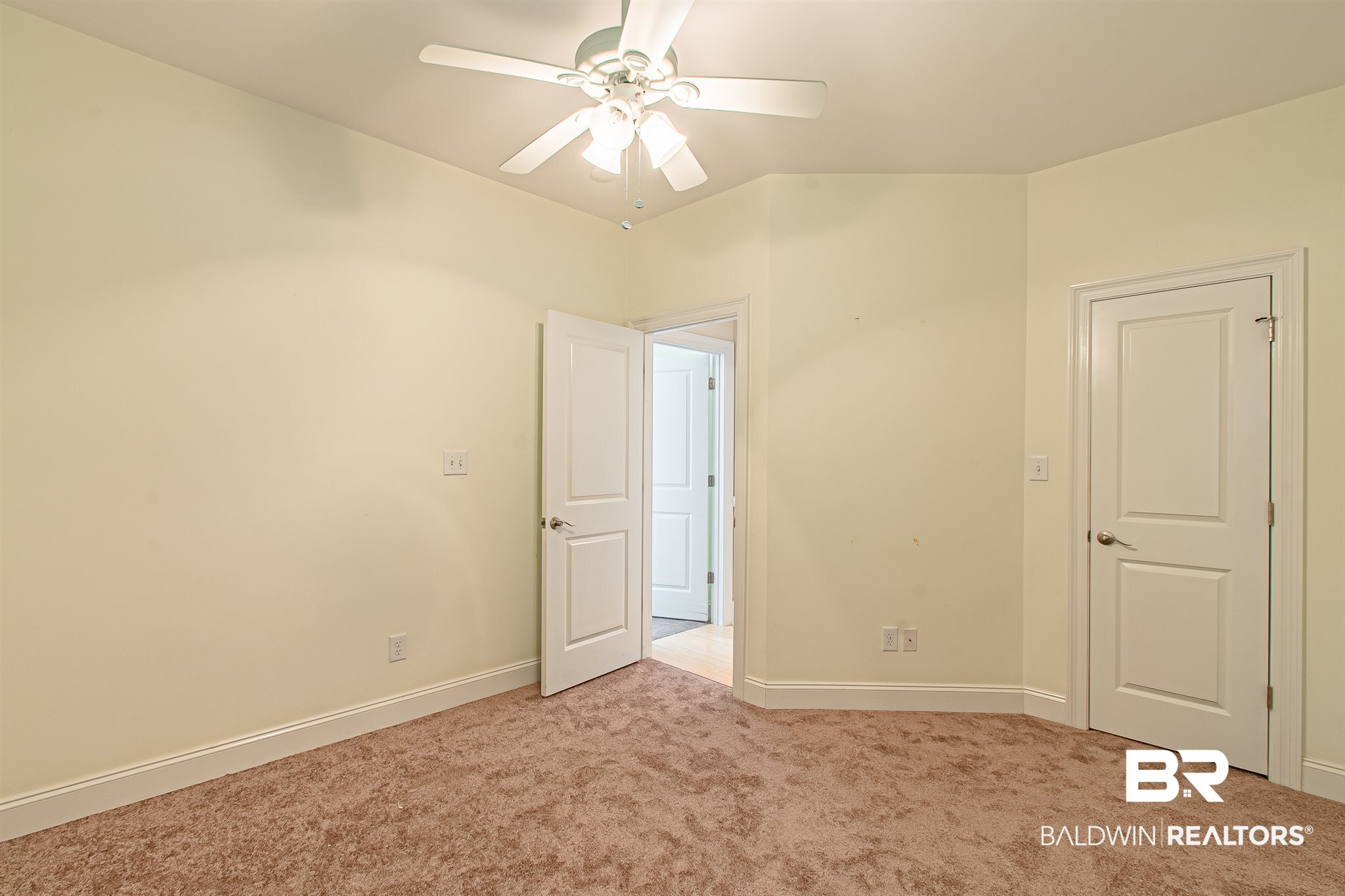 19970 Bunker Loop Fairhope, AL 36532 - Photo 26 of 32