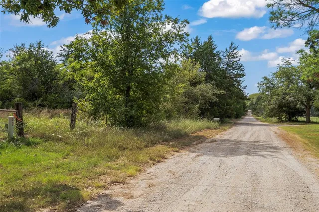 a view of an outdoor space and a yard