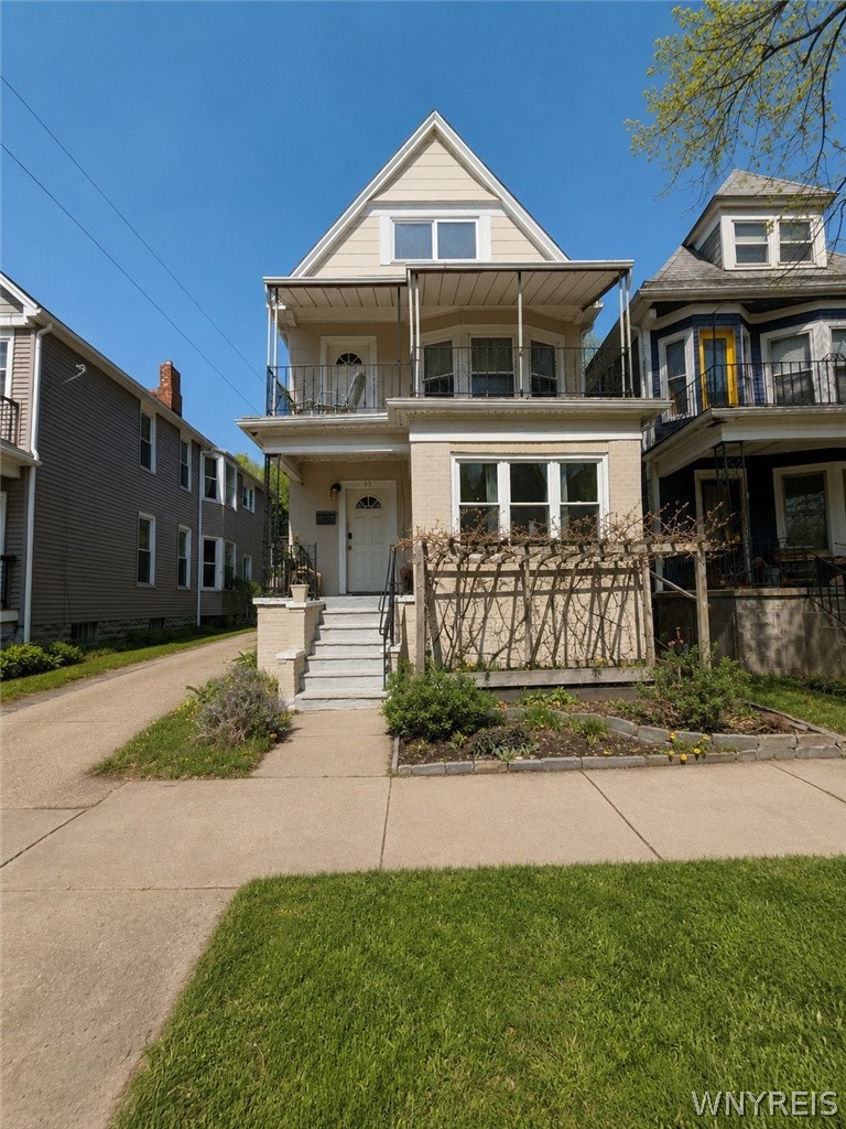 83 Baynes Street Buffalo, NY 14213 - Photo 1 of 13