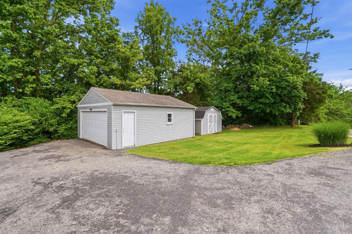 7310 Striker Road Maineville, OH 45039 - Photo 48 of 76