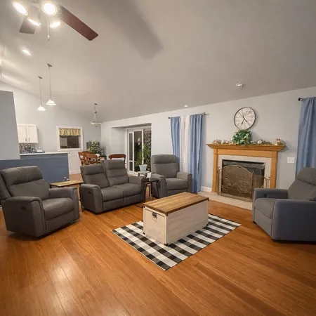 $515,000 | 613 Lucky Trail, Mount Horeb, WI 53572