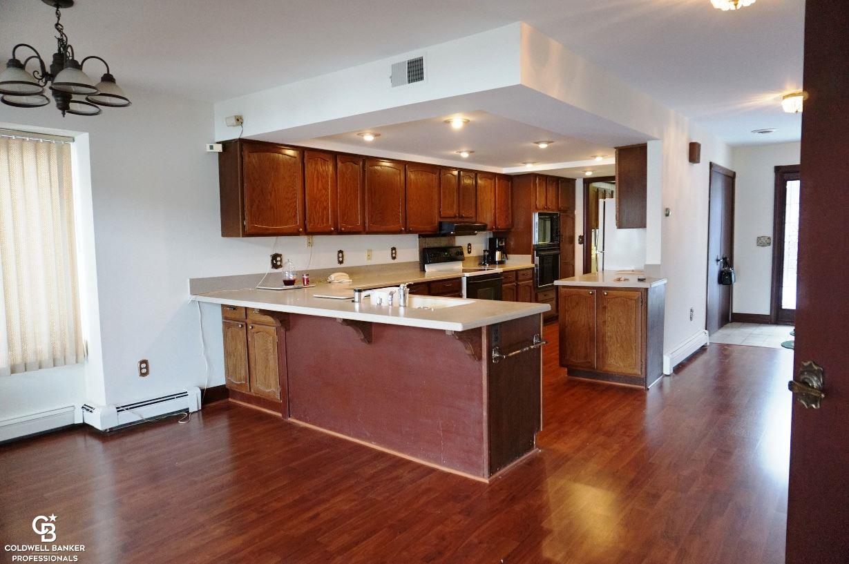 1311 North River Road St. Clair, MI 48079 - Photo 15 of 30 31332159-14.JPG