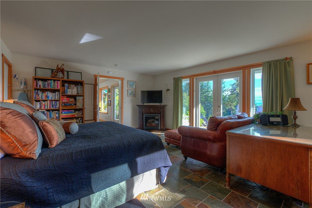 1784 Raccoon Point Road Orcas Island, WA 98245 - Photo 18 of 34 Gallery Image 18