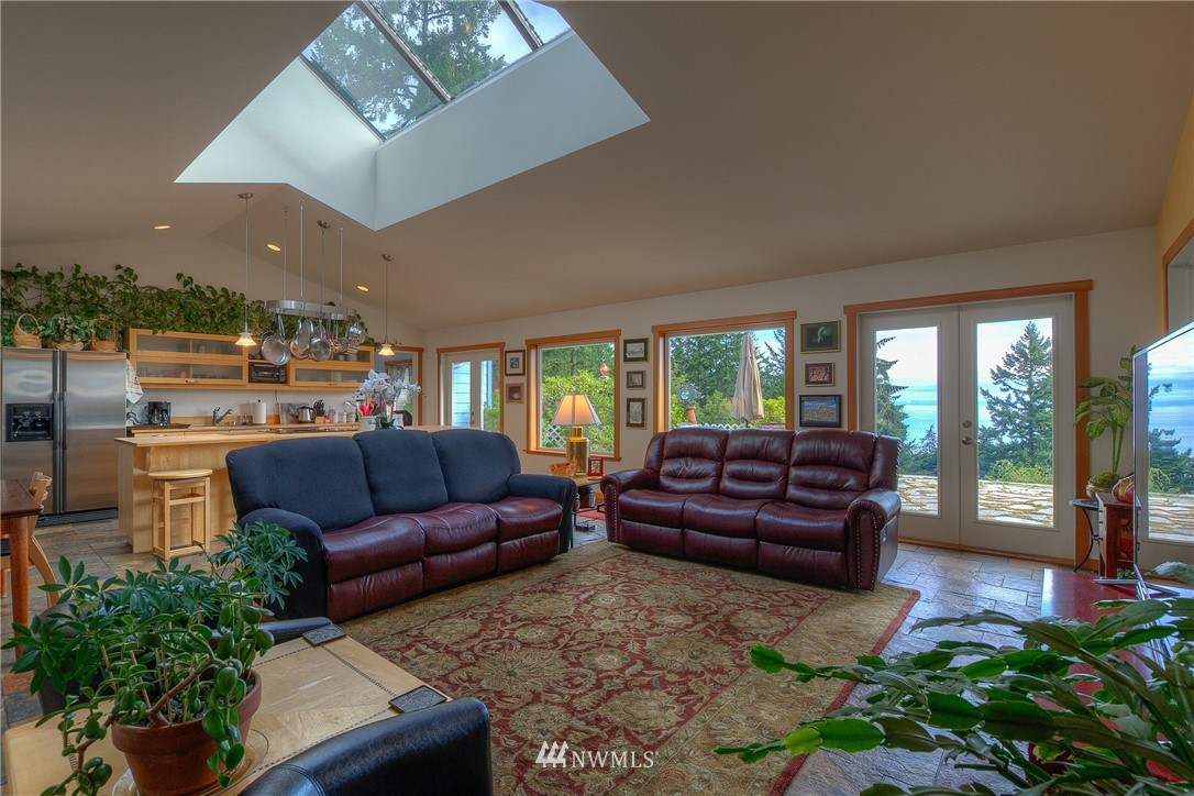 1784 Raccoon Point Road Orcas Island, WA 98245 - Photo 6 of 34 Gallery Image 6