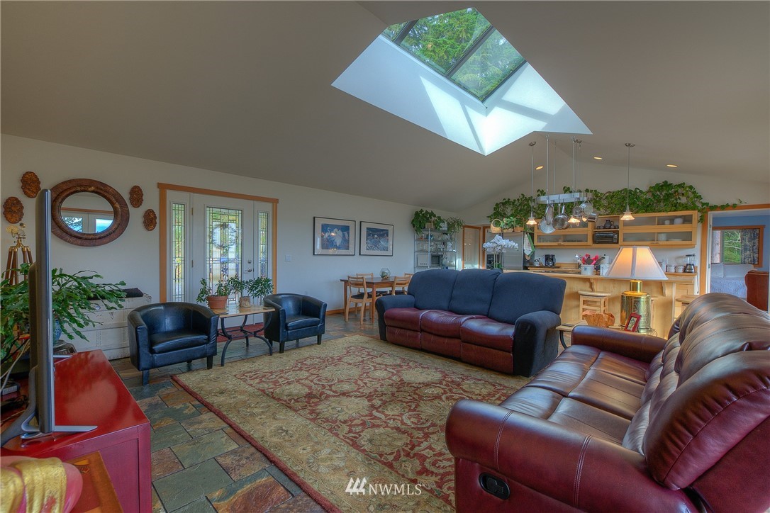 1784 Raccoon Point Road Orcas Island, WA 98245 - Photo 9 of 34 Gallery Image 9