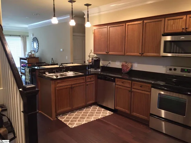 $2,400 | 101 West Lane Road, Clemson, SC 29631