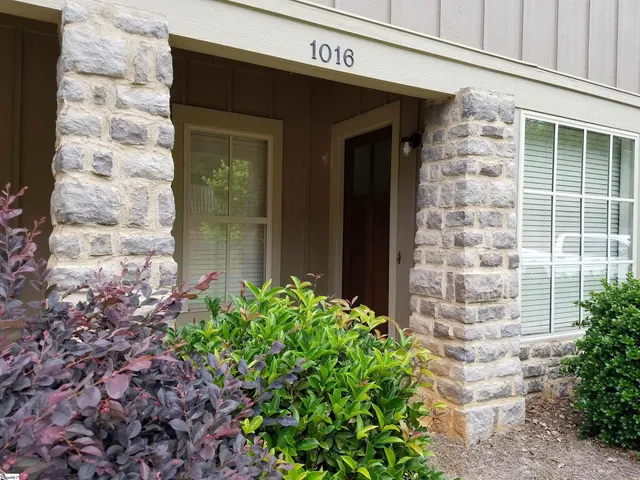 $2,400 | 101 West Lane Road, Clemson, SC 29631