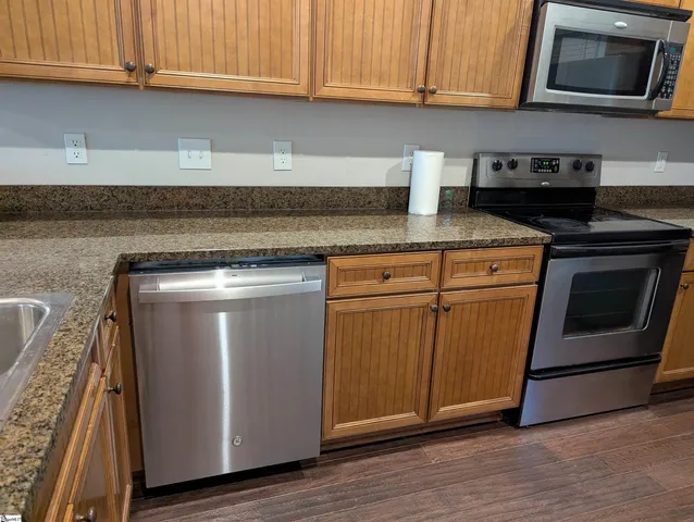 $2,400 | 101 West Lane Road, Clemson, SC 29631