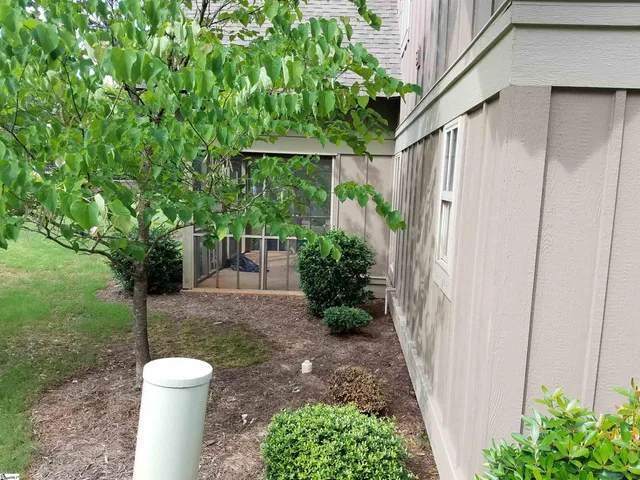 $2,400 | 101 West Lane Road, Clemson, SC 29631