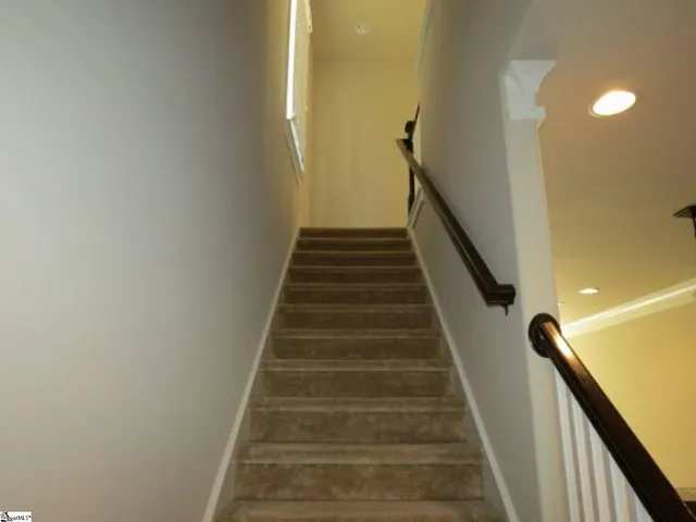 $2,400 | 101 West Lane Road, Clemson, SC 29631