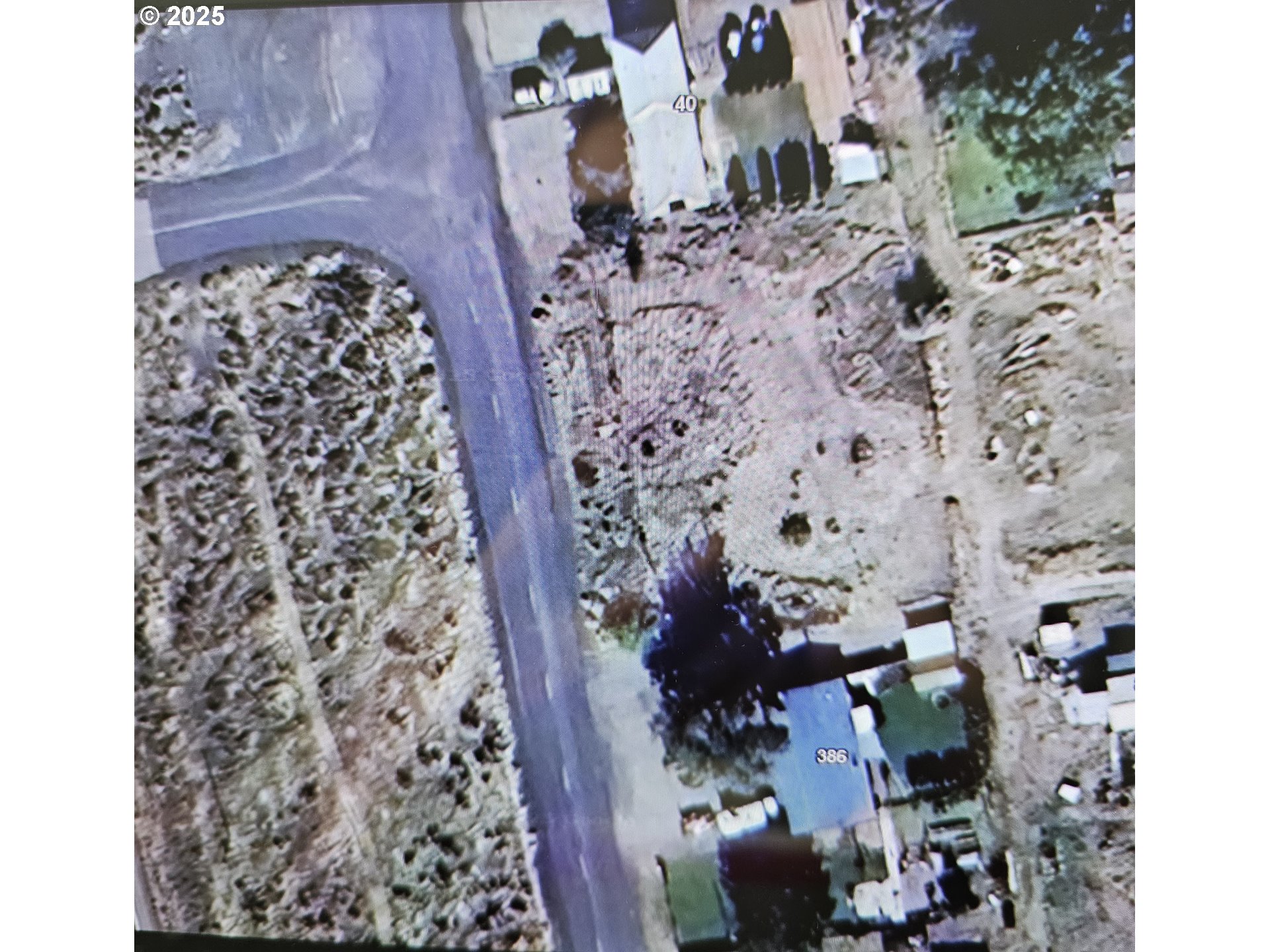 Columbia Way Touchet, WA 99360 - Photo 2 of 7 an aerial view of a entryway